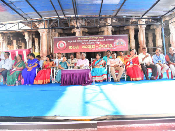 ಸ್ಯಾಕ್ಸೋಫೋನ್ ನಲ್ಲಿ ಮೂಡಿಬಂದ ಸುಶ್ರಾವ್ಯ ಗೀತೆಗಳು