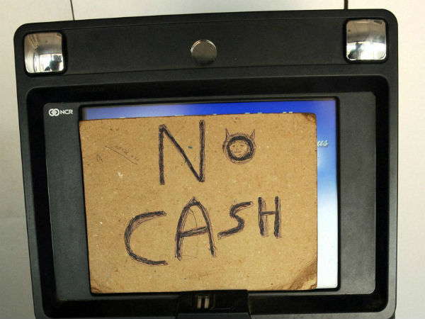 ಶುಕ್ರವಾರವೂ ಮುಚ್ಚಿತ್ತು ಎಟಿಎಂ