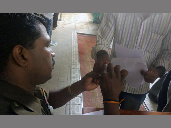 ಬೆಂಗಳೂರಿನಲ್ಲಿ ಇಂಕ್ ಕೌಂಟರ್ 