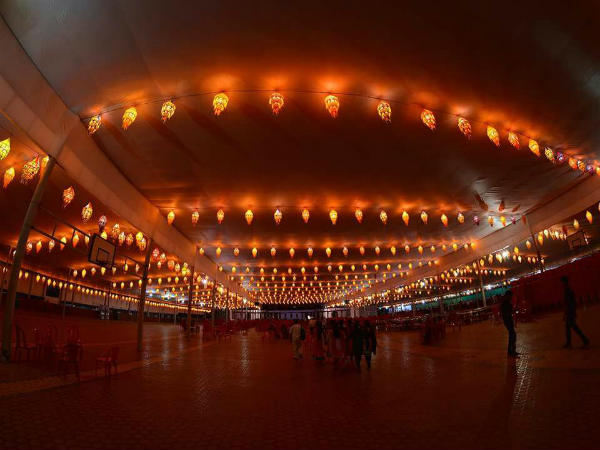 ಒಟ್ಟು ವೇದಿಕೆಗಳೆಷ್ಟು? 