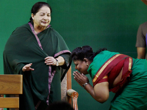 ಡಿಎಂಕೆ ಮೊದಲ ರಾಜಕೀಯ ಹೆಜ್ಜೆ