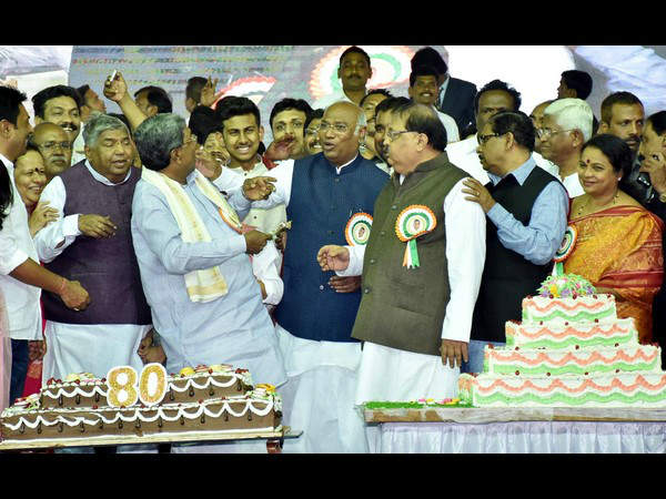 incentives for the purchase of tur Cabinet subcommittee will be taken final decision on monday says Siddaramaiah 