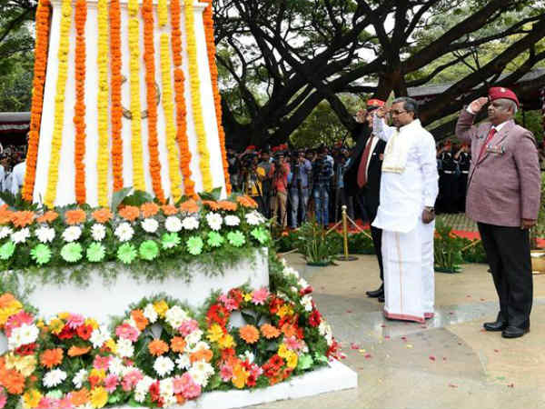 ವಿಜಯ ದಿವಸ್; ಹುತಾತ್ಮ ಯೋಧರಿಗೆ ಶ್ರದ್ಧಾಂಜಲಿ 