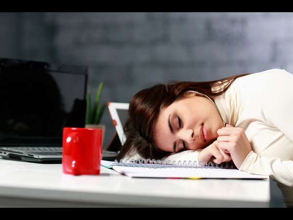 ಮಲಗುವುದು ನಿಷಿದ್ಧ ಮಲಗುವುದು ನಿಷಿದ್ಧ