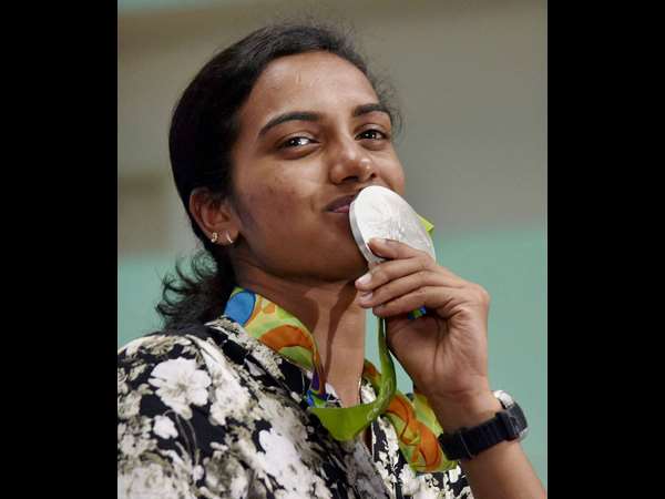 ರಜತ ತಾರೆ ರಜತ ತಾರೆ