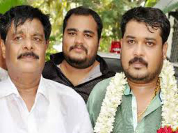 Government officials defied the rule of legislators who worship the son of a construction sunil bose. Minister H.C. Mahadevappa preparing to Nanjangud By-election behind the some reaction over there. 