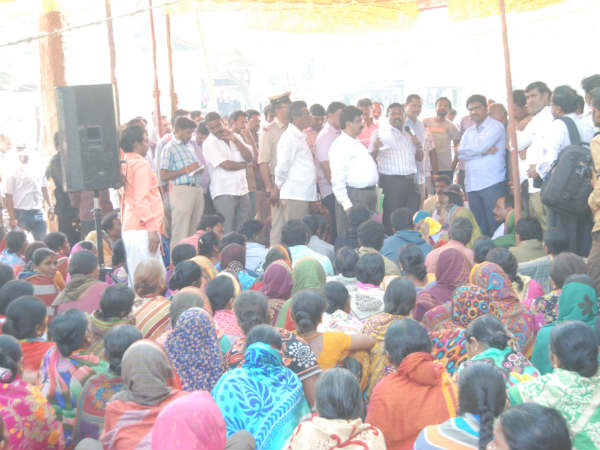 Akbar film history at railway stations wall, protest in hubballi 