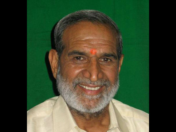 1984 Sikh riots: Sajjan Kumar gets anticipatory bail 1984 Sikh riots: Sajjan Kumar gets anticipatory bail