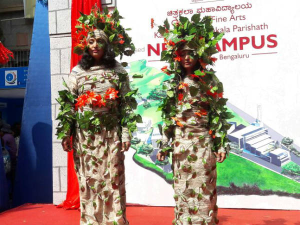 1300ಕ್ಕೂ ಅಧಿಕ ಕಲಾವಿದರು