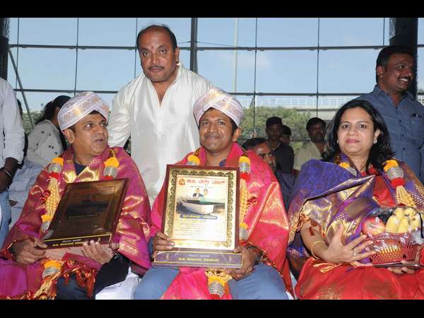 ರಾಕ್‍ಲೈನ್ ವೆಂಕಟೇಶ್ ಕನಸು