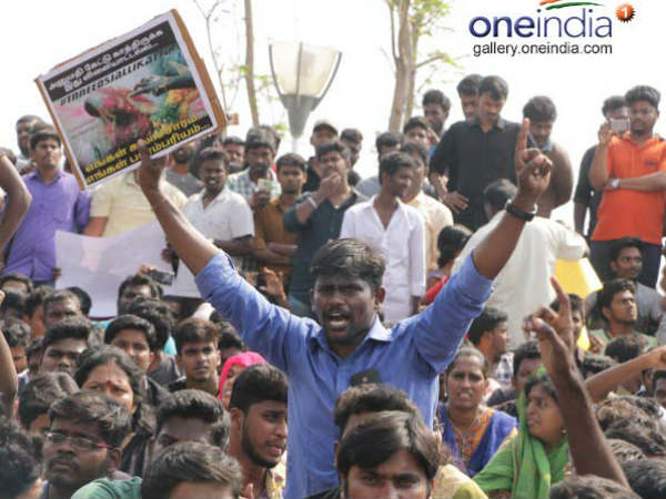 ನಿಷೇಧ ಹೇರುವುದು ಸಮಸ್ಯೆಗೆ ಪರಿಹಾರವಲ್ಲ 