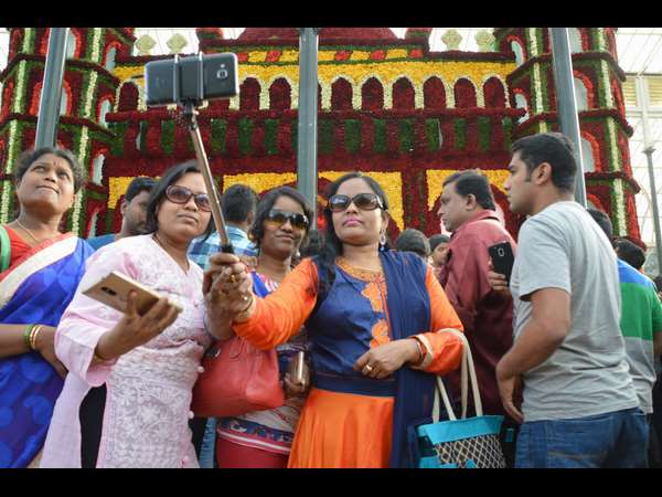 ಸೆಲ್ಫಿಗಳಿಗೆ ಲೆಕ್ಕವಿಲ್ಲ 