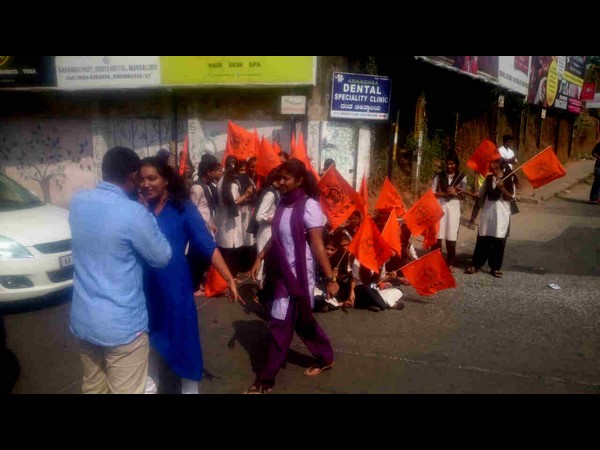 shringeri student suicide case: Mangaluru abvp protest shringeri student suicide case: Mangaluru abvp protest