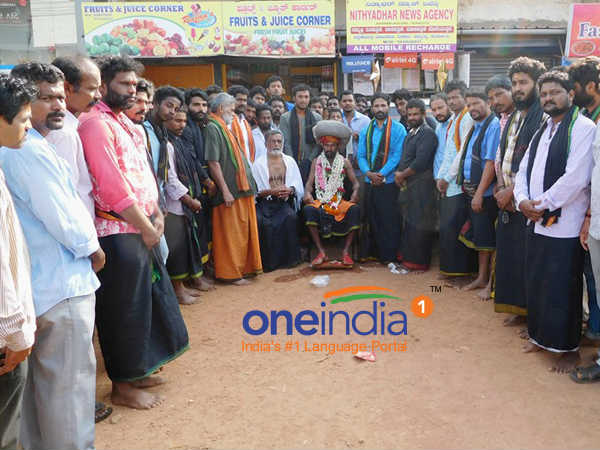 Ayyappa Swamy devotee arrives mangaluru by padayatra thousand km from Kashmir Ayyappa Swamy devotee arrives mangaluru by padayatra thousand km from Kashmir