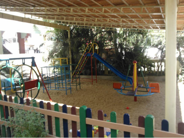 BBMP issue the notice to all pre-schools of bangalore to vacate residencial areas BBMP issue the notice to all pre-schools of bangalore to vacate residencial areas