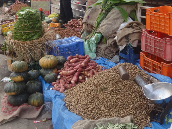 Dull business in markets of bengaluru for this sankranti