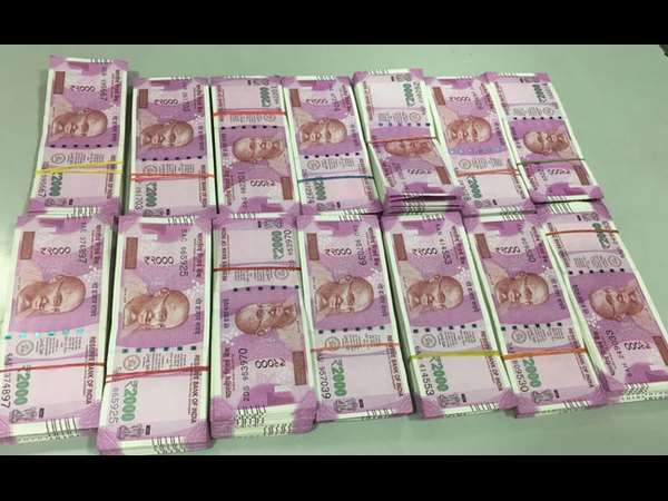 ಕೇಂದ್ರದ ಈ ಬೇದಭಾವ ಸಲ್ಲ ಕೇಂದ್ರದ ಈ ಬೇದಭಾವ ಸಲ್ಲ