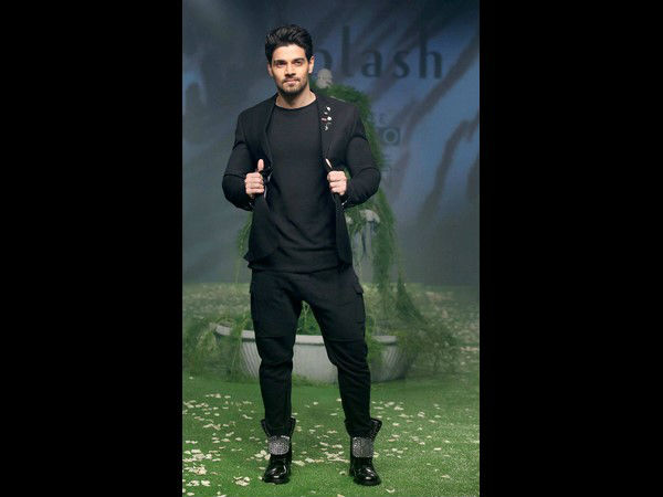 ಪಾಂಚೋಲಿ ಹೊಸ ಡ್ರೆಸ್ 