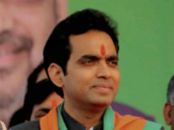 ಇತಿಹಾಸ ಸೃಷ್ಟಿಸಿ