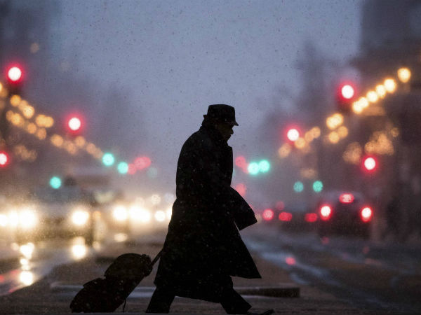 ಚಳಿಯ ಬಾಹು ವ್ಯಾಪಿಸಿ