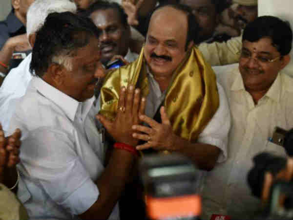 ಧುರೀಣರ ಸಭೆ