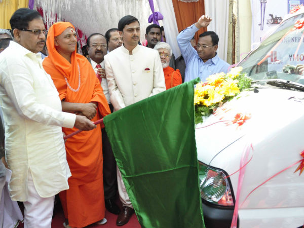 ಲೈವ್ ವರ್ಕಿಂಗ್ ಎಲಿವೇಟರ್ಸ್