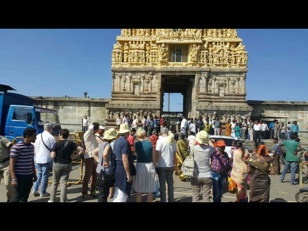 ಆದರೆ, ಅನುಮತಿ ನೀಡಿದ್ದು ಎಷ್ಟು ಸರಿ? ಆದರೆ, ಅನುಮತಿ ನೀಡಿದ್ದು ಎಷ್ಟು ಸರಿ?