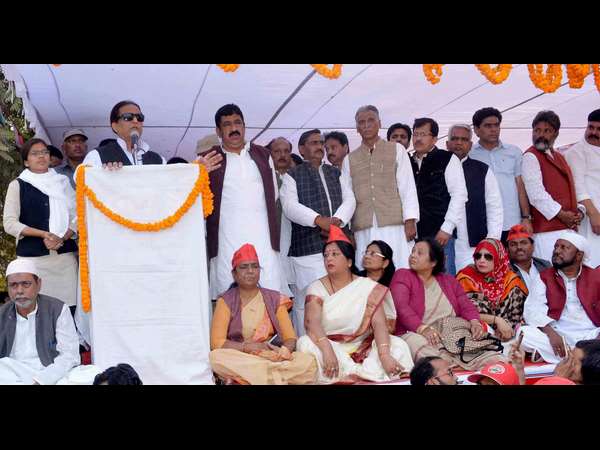 ರ್ಯಾಲಿಯಲ್ಲಿ ಆಜಂ ಖಾನ್ ಭಾಷಣ 