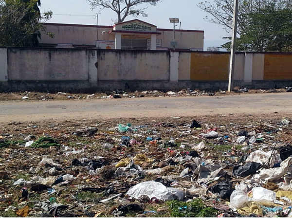 Baragi gram panchayat throws swachh Bharat into garbage bin