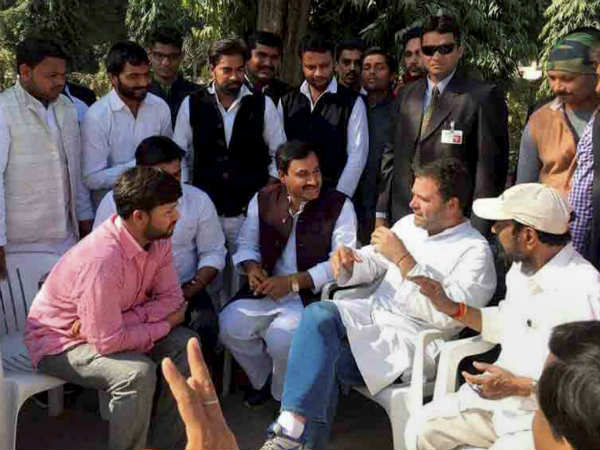 ಕಾರ್ಯಕರ್ತರ ಹರ್ಷ 