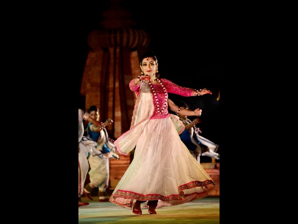 ಕಥಕ್ ಸೊಬಗು ಕಥಕ್ ಸೊಬಗು