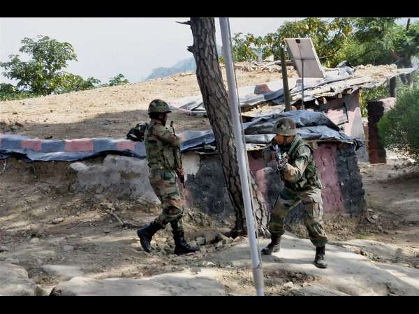 ಕಾಲುಕೆರೆದು ಜಗಳಕ್ಕಿಳಿಯುವ ಪಾಕಿಸ್ತಾನ ಕಾಲುಕೆರೆದು ಜಗಳಕ್ಕಿಳಿಯುವ ಪಾಕಿಸ್ತಾನ