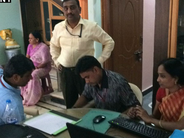  ACB raid on Aurad Taluk Panchayat Executive Officer Jagannath house