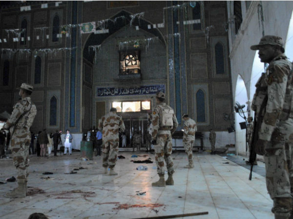 A ‘Terror’ War Between Afghanistan and Pakistan After Sufi Shrine Attack A ‘Terror’ War Between Afghanistan and Pakistan After Sufi Shrine Attack