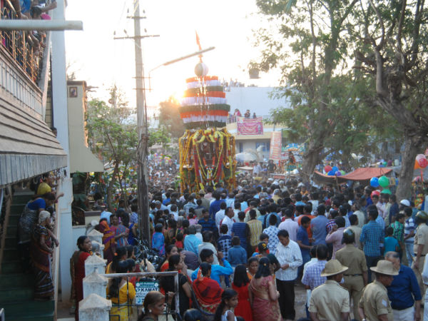 Hubballi : Vidyanagara Banashankari Temple Rathayatra Celebration