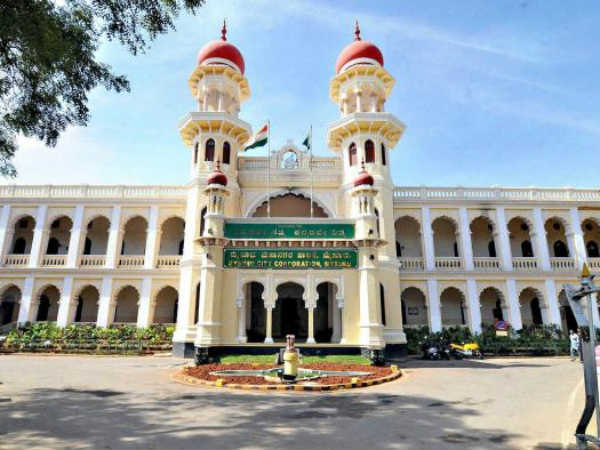 Mysore citizens can register their complaints through the Internet 