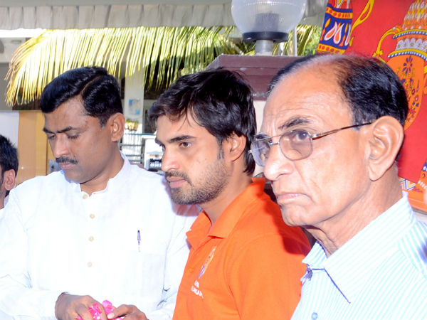 ಮಗನನ್ನು ಎಂದೂ ಅಮೆರಿಕಕ್ಕೆ ಕಳಿಸುವುದಿಲ್ಲ ಮಗನನ್ನು ಎಂದೂ ಅಮೆರಿಕಕ್ಕೆ ಕಳಿಸುವುದಿಲ್ಲ