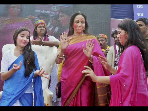 ಕನಸಿನ ಕನ್ಯೆಯ ರಂಗಿನಾಟ