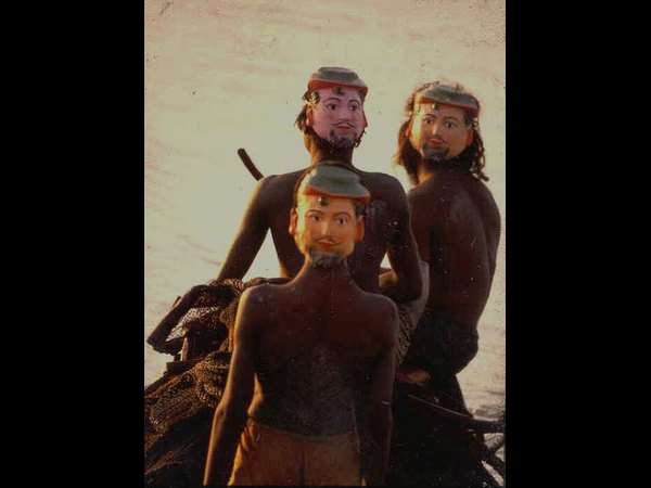 ಮನುಷ್ಯರ ಮುಖ ಹೋಲುವ ಮುಸುಕು