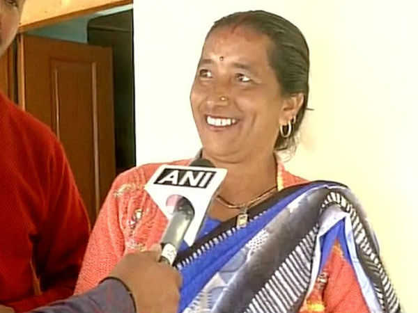 ಸಹೋದರಿ ಹೇಳುವುದೇನು?