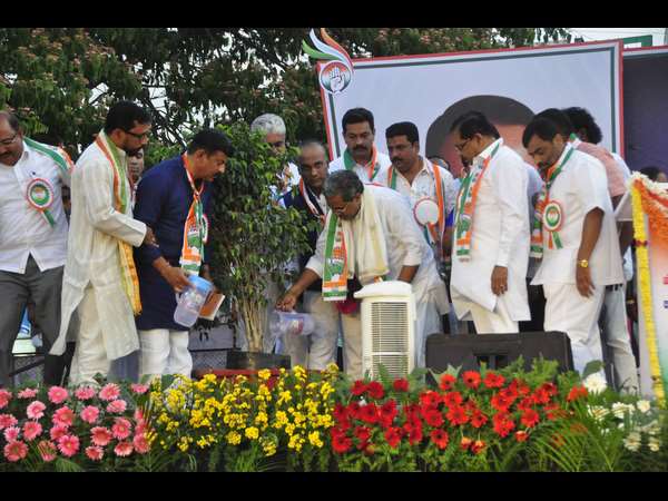 ಮಹಿಳೆಯರಿಗೆ ಸಮಾನ ಹಕ್ಕು ಮುಖ್ಯ