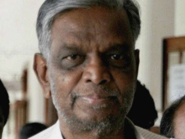 12 ಬ್ಯಾಂಕಿನಲ್ಲಿ ಖಾತೆ