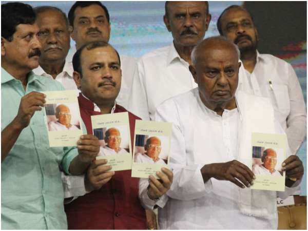 ಜೆಪಿ ಮುಂದೆ ನಾವು ಹುಳುಗಳಿದ್ದ ಹಾಗೆ