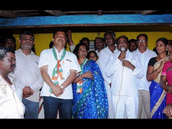 ಗೀತಾ ಮಹದೇವ ಪ್ರಸಾದ್ ಮತಯಾಚನೆ