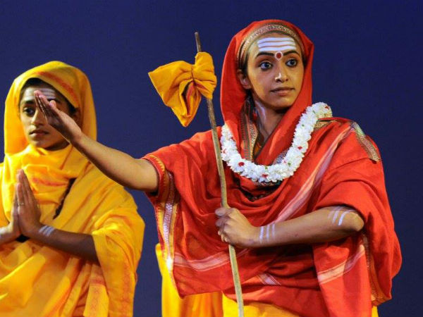 ಕಲಾವಿದೆ, ಅಂಕಣಗಾರ್ತಿ ಶ್ರೀಕಲಾ ಡಿಎಸ್ 