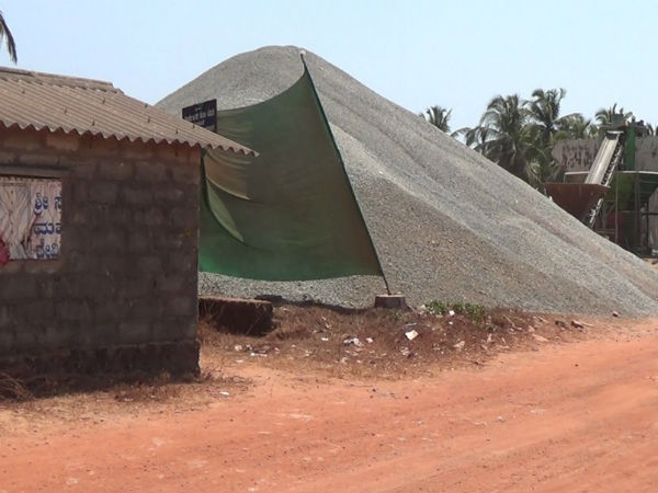 Jelly crushed creates illness among anganawadi in Udupi Jelly crushed creates illness among anganawadi in Udupi