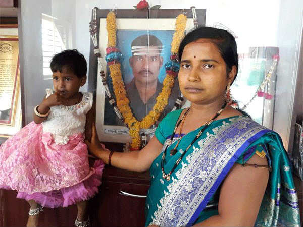 OneIndia impact: First day at work for Siachen braveheart Hanumanthappa's wife OneIndia impact: First day at work for Siachen braveheart Hanumanthappa's wife
