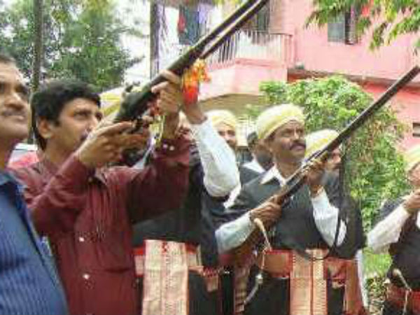 ಕೊಡವ ವರ್ಸಸ್ ಕೊಡವೇತರರು