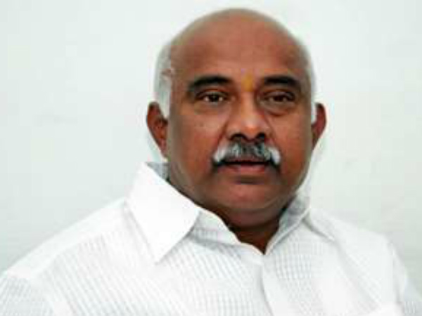 ಪ್ರಚಾರಕ್ಕಿಳಿದ ಎಚ್.ವಿಶ್ವನಾಥ ಪ್ರಚಾರಕ್ಕಿಳಿದ ಎಚ್.ವಿಶ್ವನಾಥ