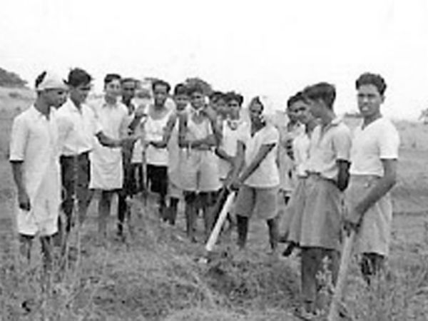 ಸೇವಾ ಶಿಬಿರದಲ್ಲಿ